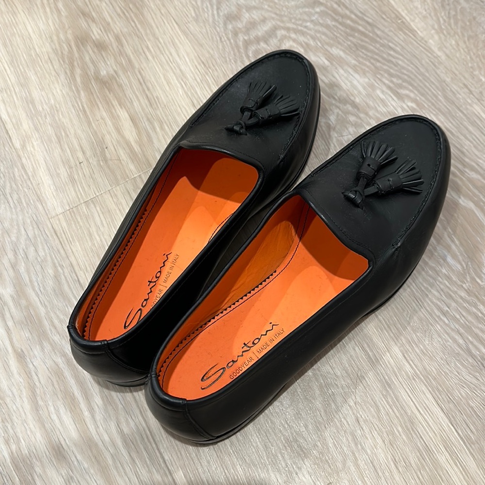 Santoni
Andrea tassel-detail leather loafers